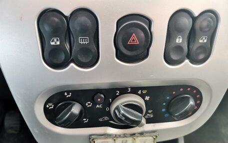 Renault Sandero I, 2011 год, 640 000 рублей, 10 фотография