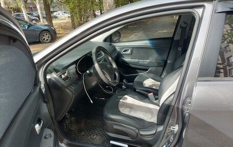 KIA Rio III рестайлинг, 2015 год, 950 000 рублей, 2 фотография