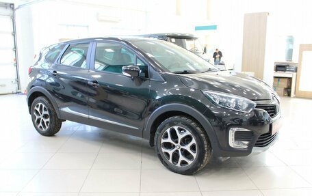 Renault Kaptur I рестайлинг, 2019 год, 1 400 000 рублей, 3 фотография