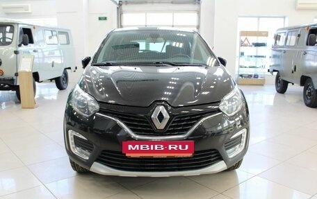Renault Kaptur I рестайлинг, 2019 год, 1 400 000 рублей, 2 фотография
