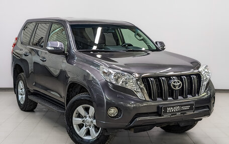 Toyota Land Cruiser Prado 150 рестайлинг 2, 2014 год, 2 995 000 рублей, 3 фотография