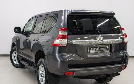 Toyota Land Cruiser Prado 150 рестайлинг 2, 2014 год, 2 995 000 рублей, 7 фотография