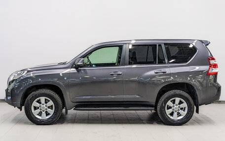 Toyota Land Cruiser Prado 150 рестайлинг 2, 2014 год, 2 995 000 рублей, 8 фотография