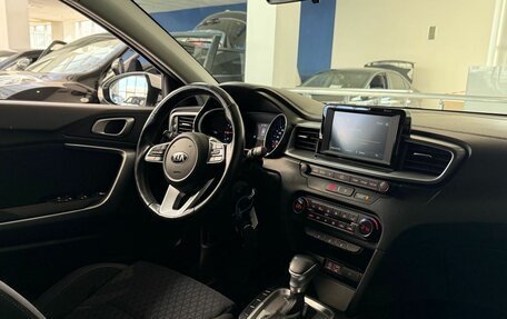 KIA cee'd III, 2018 год, 1 760 000 рублей, 20 фотография