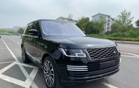 Land Rover Range Rover IV рестайлинг, 2021 год, 9 750 000 рублей, 3 фотография