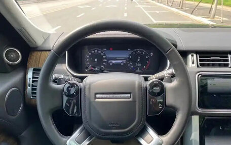 Land Rover Range Rover IV рестайлинг, 2021 год, 9 750 000 рублей, 7 фотография