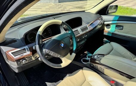 BMW 7 серия, 2006 год, 950 000 рублей, 12 фотография
