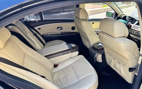 BMW 7 серия, 2006 год, 950 000 рублей, 24 фотография