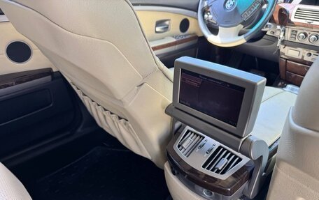 BMW 7 серия, 2006 год, 950 000 рублей, 26 фотография
