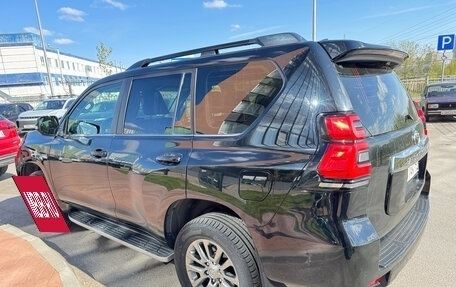 Toyota Land Cruiser Prado 150 рестайлинг 2, 2020 год, 6 999 000 рублей, 5 фотография