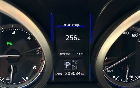Toyota Land Cruiser Prado 150 рестайлинг 2, 2015 год, 3 650 000 рублей, 12 фотография