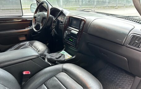 Ford Explorer III, 2005 год, 730 000 рублей, 4 фотография