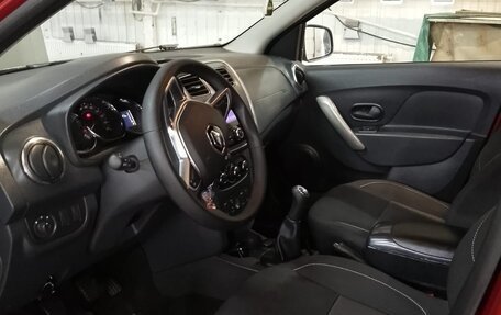Renault Sandero II рестайлинг, 2019 год, 1 200 000 рублей, 9 фотография
