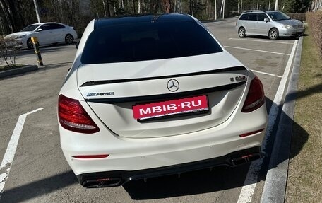 Mercedes-Benz E-Класс AMG, 2018 год, 6 500 000 рублей, 5 фотография