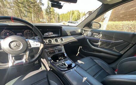 Mercedes-Benz E-Класс AMG, 2018 год, 6 500 000 рублей, 16 фотография