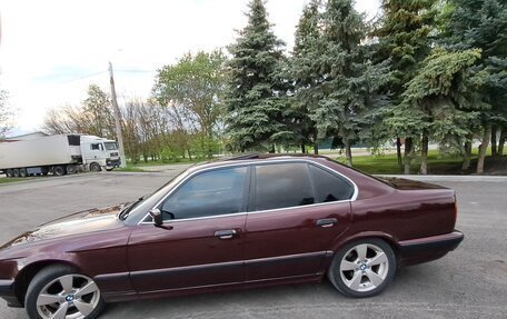 BMW 5 серия, 1993 год, 455 000 рублей, 8 фотография