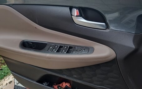 Hyundai Santa Fe IV, 2021 год, 3 050 000 рублей, 15 фотография