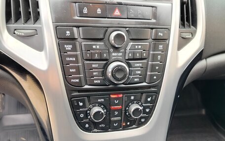 Opel Astra J, 2012 год, 630 000 рублей, 4 фотография