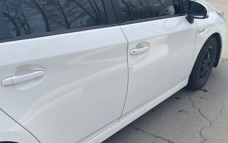 Toyota Prius, 2012 год, 1 200 000 рублей, 4 фотография