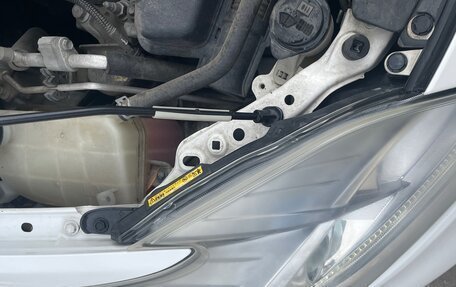 Toyota Prius, 2012 год, 1 200 000 рублей, 14 фотография