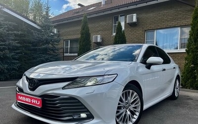 Toyota Camry, 2019 год, 3 090 000 рублей, 1 фотография