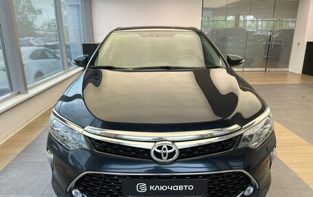 Toyota Camry, 2017 год, 2 280 000 рублей, 2 фотография