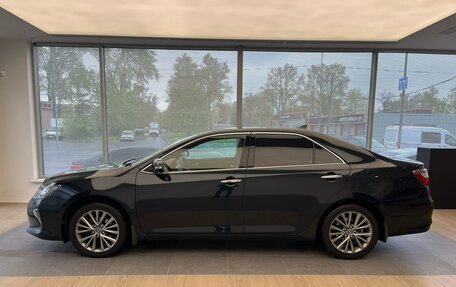 Toyota Camry, 2017 год, 2 280 000 рублей, 6 фотография