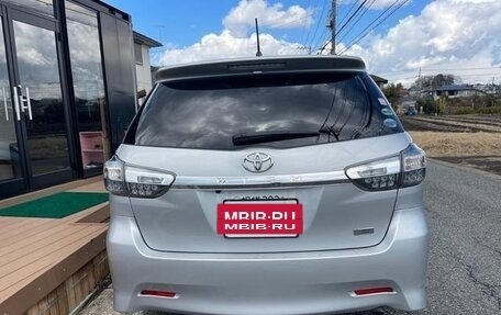 Toyota Wish II, 2015 год, 1 340 000 рублей, 10 фотография