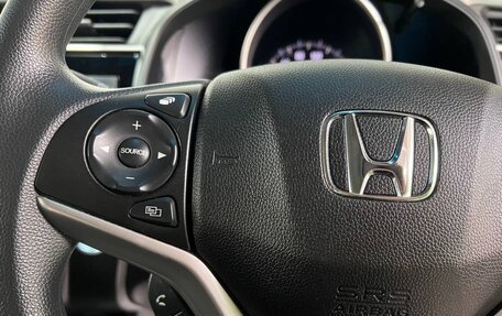 Honda Fit III, 2019 год, 1 399 000 рублей, 16 фотография