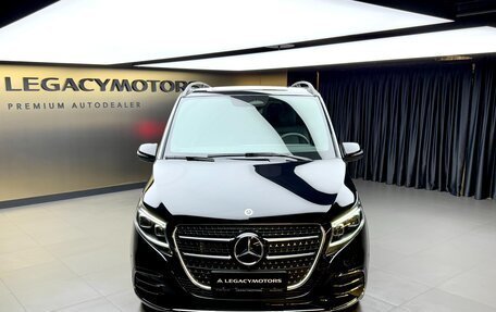 Mercedes-Benz V-Класс, 2024 год, 14 430 000 рублей, 2 фотография