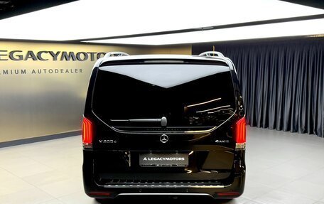 Mercedes-Benz V-Класс, 2024 год, 14 430 000 рублей, 4 фотография