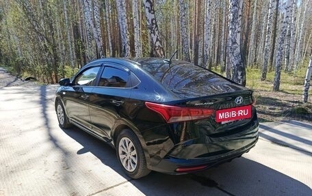 Hyundai Solaris II рестайлинг, 2021 год, 1 060 000 рублей, 2 фотография