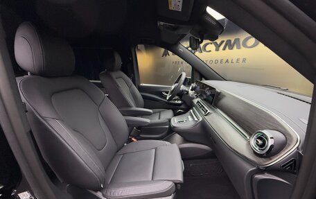 Mercedes-Benz V-Класс, 2024 год, 14 430 000 рублей, 17 фотография