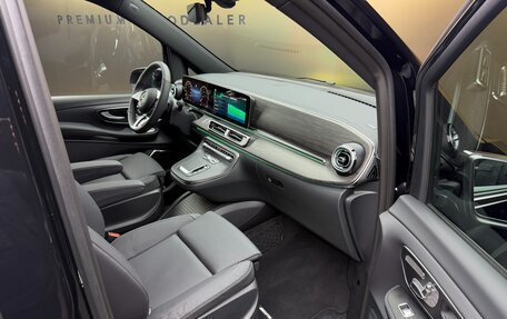 Mercedes-Benz V-Класс, 2024 год, 14 430 000 рублей, 16 фотография