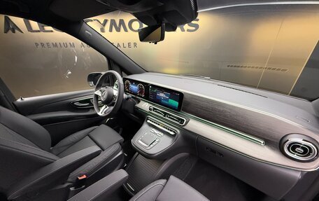 Mercedes-Benz V-Класс, 2024 год, 14 430 000 рублей, 19 фотография