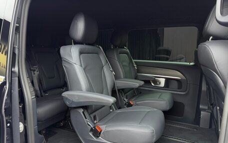 Mercedes-Benz V-Класс, 2024 год, 14 430 000 рублей, 24 фотография
