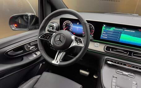 Mercedes-Benz V-Класс, 2024 год, 14 430 000 рублей, 21 фотография