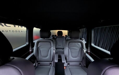 Mercedes-Benz V-Класс, 2024 год, 14 430 000 рублей, 33 фотография