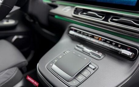 Mercedes-Benz V-Класс, 2024 год, 14 430 000 рублей, 22 фотография