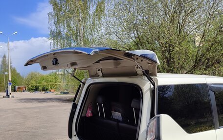 Nissan Serena IV, 2018 год, 2 300 000 рублей, 11 фотография