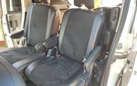 Nissan Serena IV, 2018 год, 2 300 000 рублей, 26 фотография