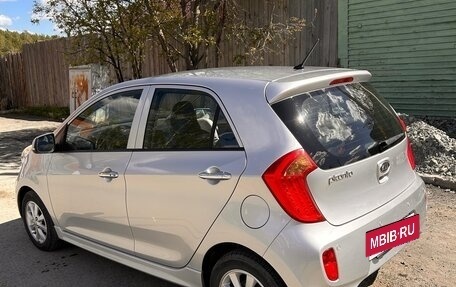 KIA Picanto II, 2011 год, 1 000 000 рублей, 4 фотография