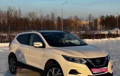 Nissan Qashqai, 2021 год, 3 080 000 рублей, 2 фотография
