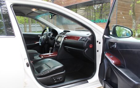 Toyota Camry, 2013 год, 1 580 000 рублей, 13 фотография