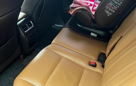 Lexus RX IV рестайлинг, 2018 год, 4 650 000 рублей, 9 фотография