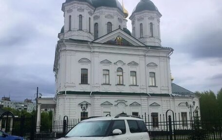Skoda Yeti I рестайлинг, 2011 год, 1 000 000 рублей, 2 фотография