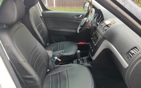 Skoda Yeti I рестайлинг, 2011 год, 1 000 000 рублей, 10 фотография