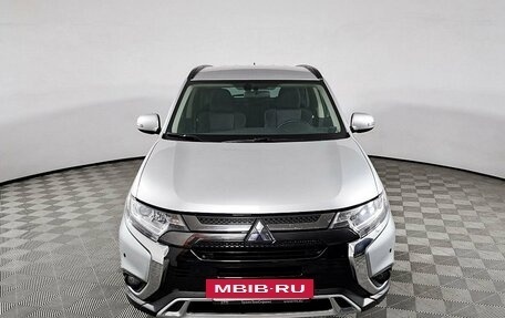 Mitsubishi Outlander III рестайлинг 3, 2021 год, 2 604 200 рублей, 2 фотография