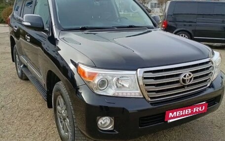 Toyota Land Cruiser 200, 2012 год, 3 000 000 рублей, 6 фотография
