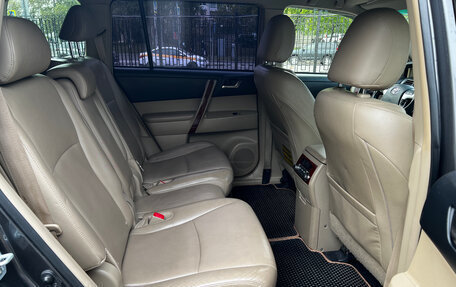 Toyota Highlander III, 2012 год, 1 900 000 рублей, 6 фотография